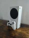 Xbox S +  controler + jocuri in descriere + cablu HDMI