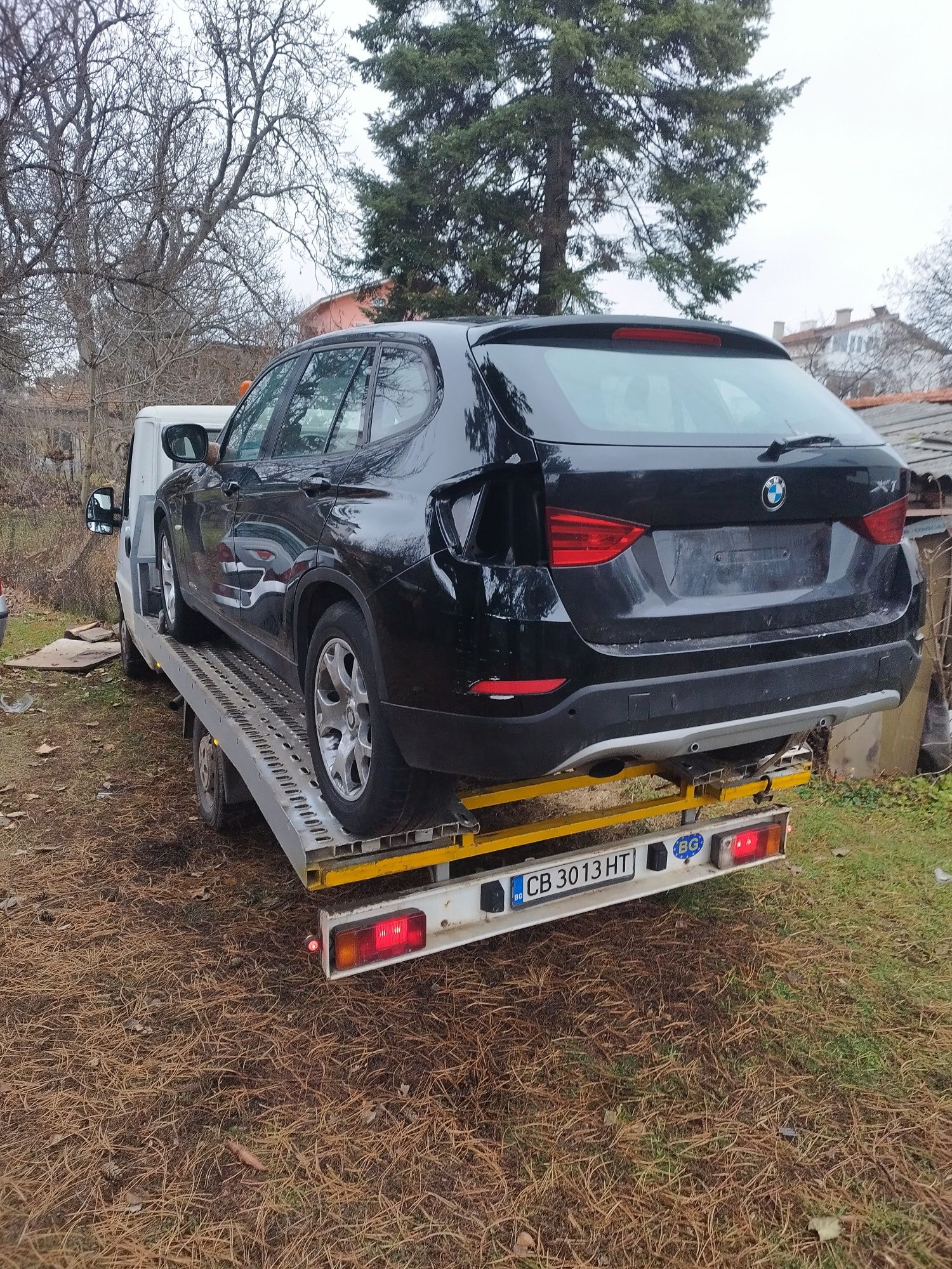 BMW X1 2.0d. S.DRIVE на части