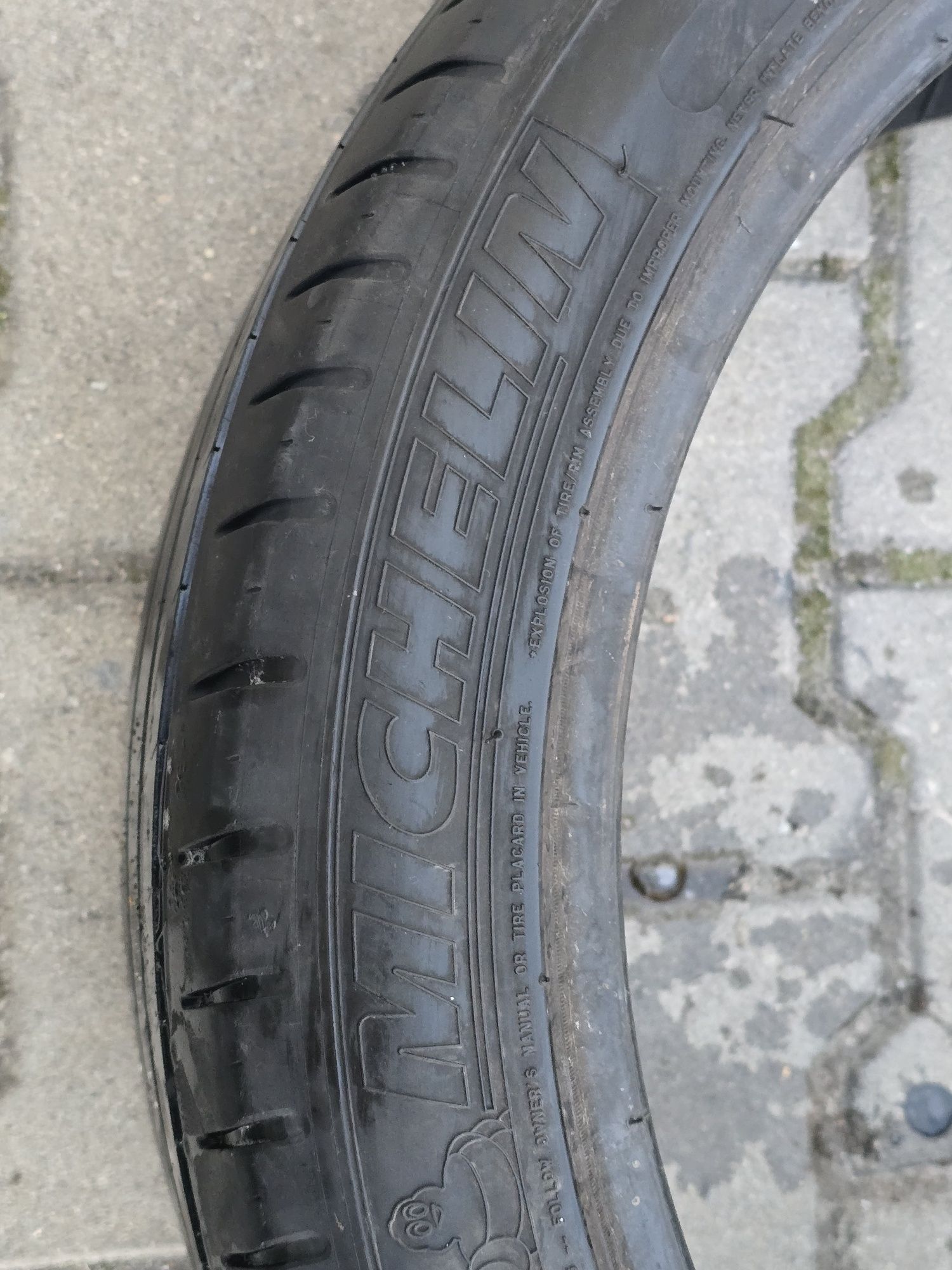 215 45 18 Michelin