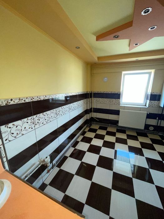 Vand Apartament In STOINA