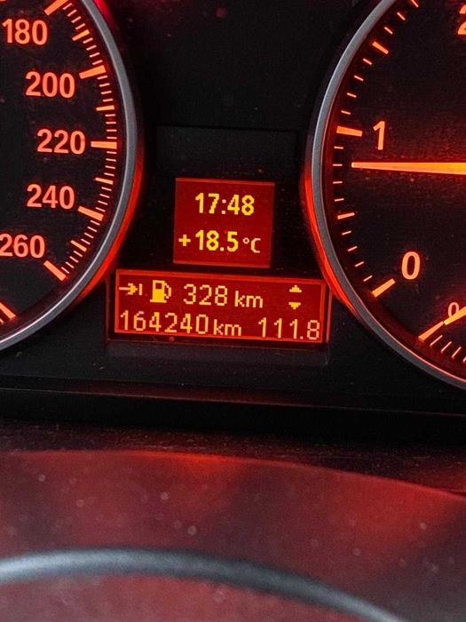 vand BMW X1 2011 stare f buna