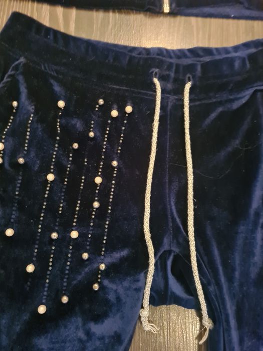 Trening catifea mar S /M la 160 lei Timișoara