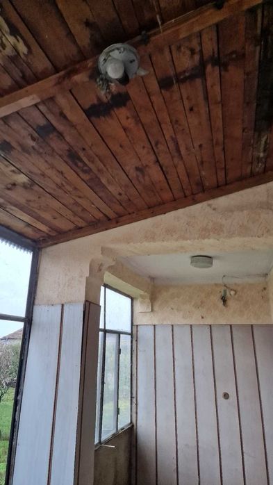 Къща за основен ремонт в гр.Кнежа - 87кв.м. + двор, отлична цена