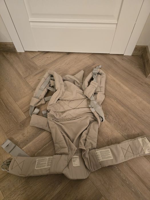 Manduca XT - marsupui bebelusi