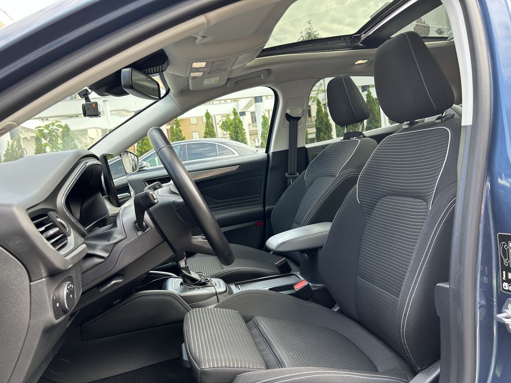 Ford Focus 1.0 EcoBoost MHEV Titanium X 155cp A7