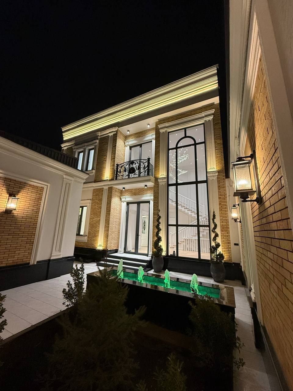 Продается дом 6 комнат, ор-р: улица Циолковский, 490 м²