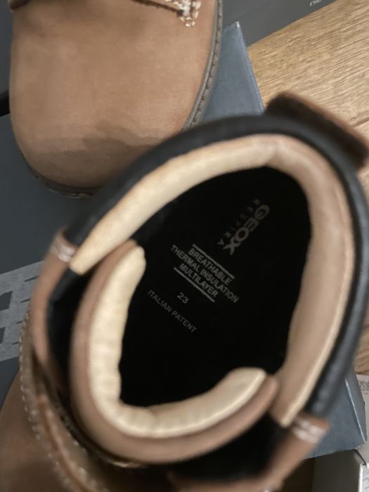 Ghetute Geox masura 23