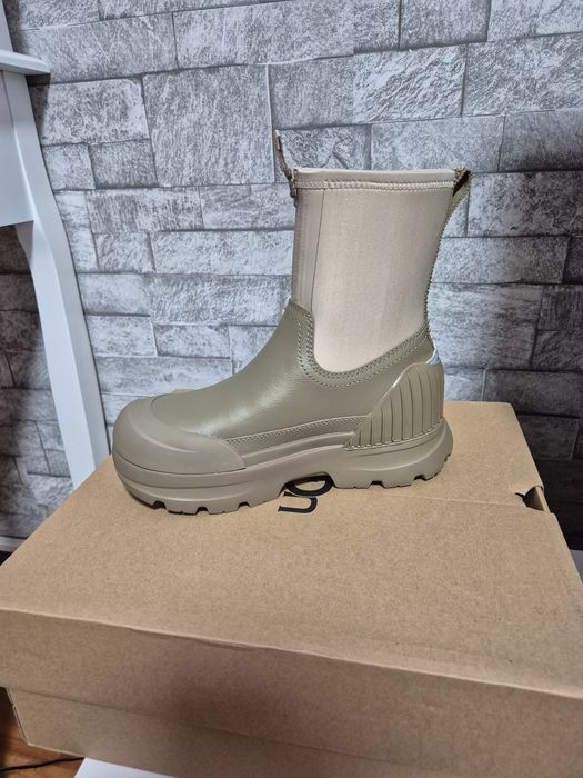 UGG noi ,nepurtate,originale,factura !!!