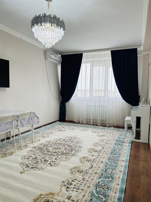 Ковер в отличном состоянии, размер 3*5. После химчистки.