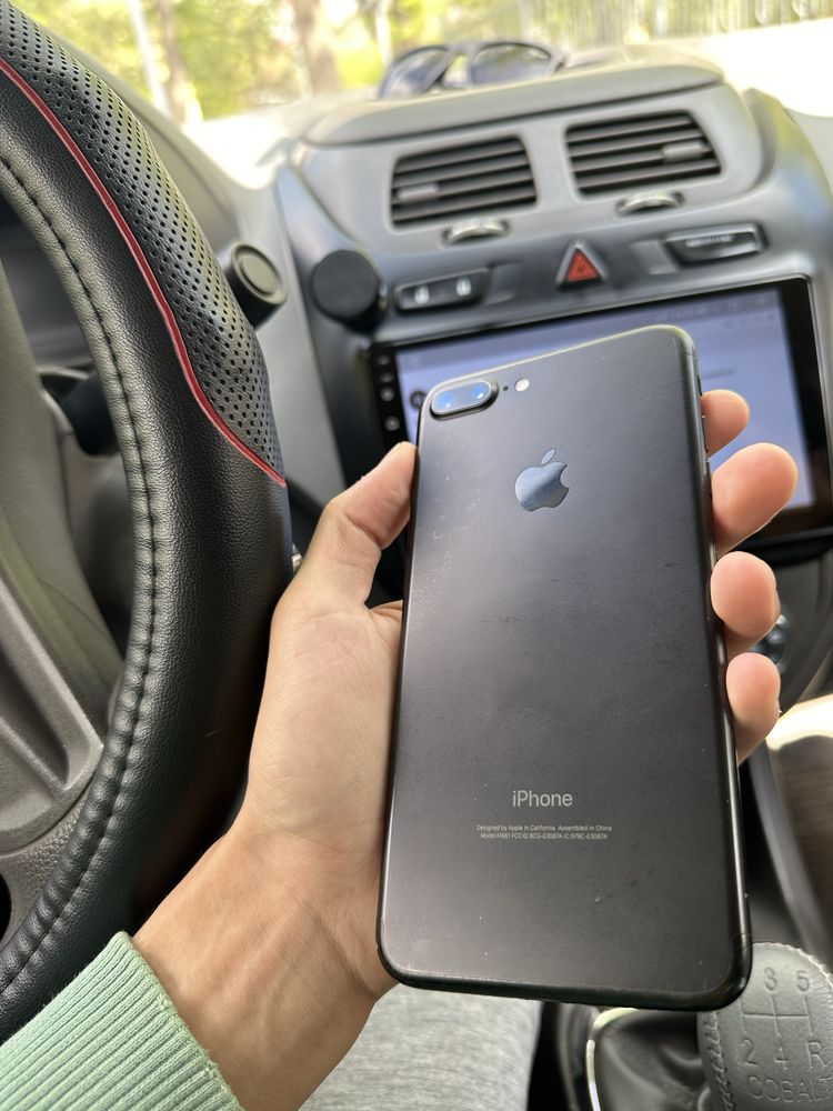 Iphone 7 plus black