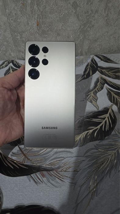 Samsung s25 ultra 12/256gb aybi yow ideal karopka yoq! Tel ideal