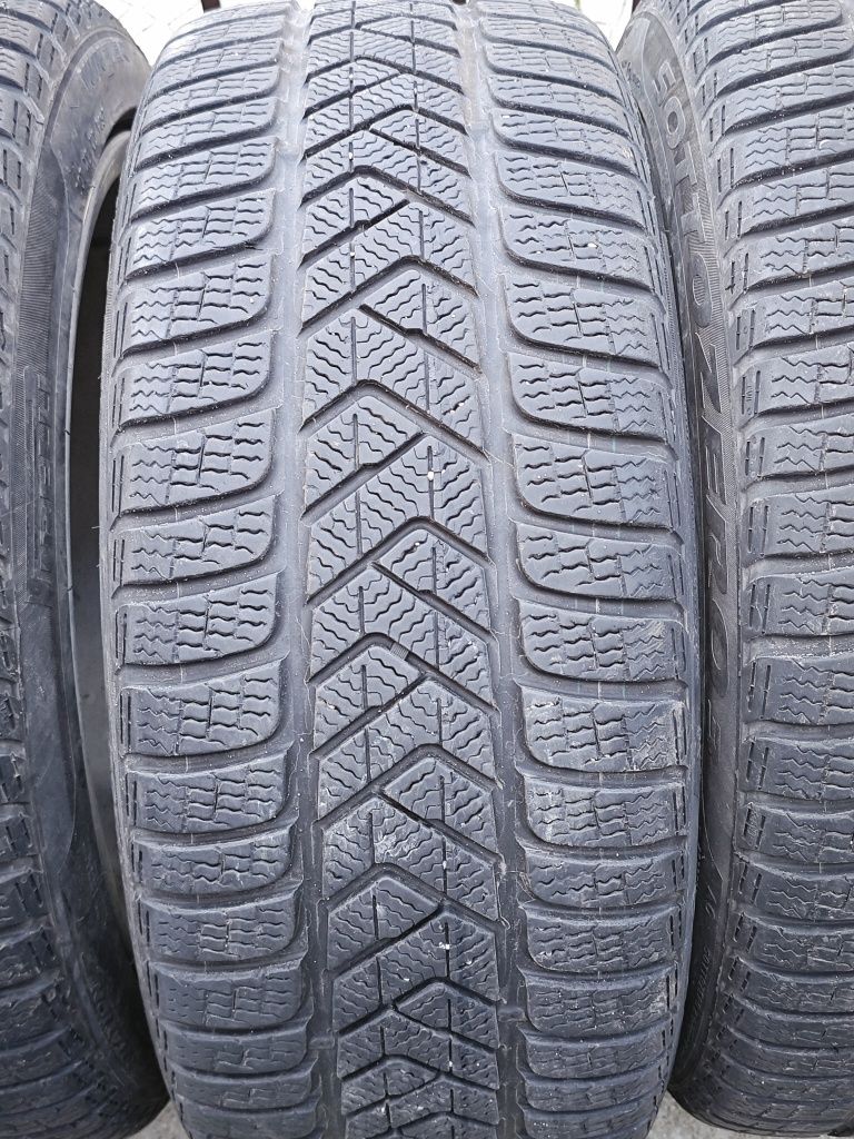 Зимни гуми PIRELLI 245/40/18