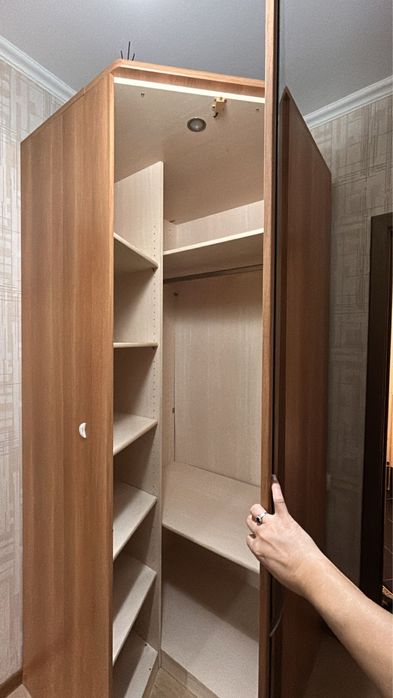 Срочно продается шкаф за 5000 тг