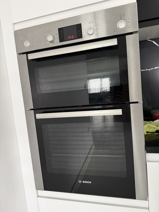 Vand cuptor electric marca bosch