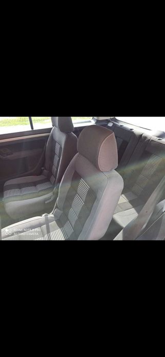 VW Touran an 2009 1.9 tdi 7 Locuri model United