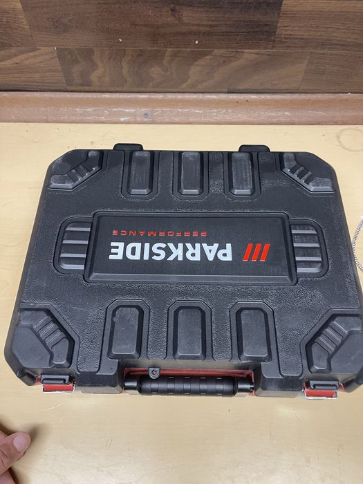Винтоверт и перфоратор Parkside 12v