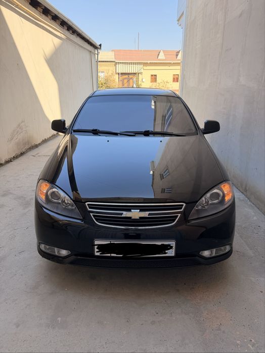 Jentra 2022 polni marafet