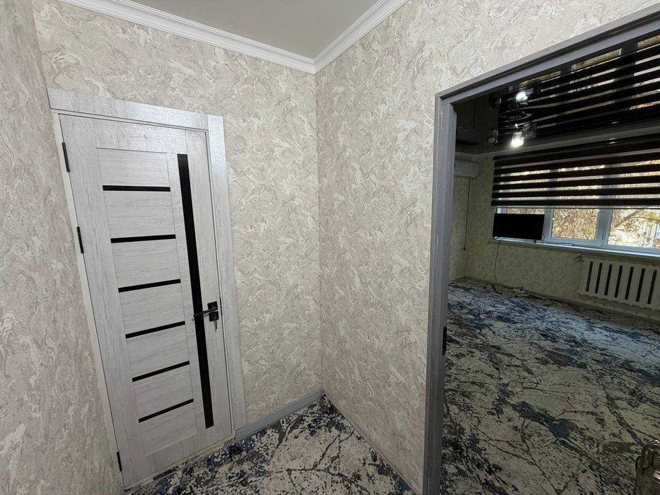 Продаётся 2х комн квартира на 2 этаже Ор-р Русалка