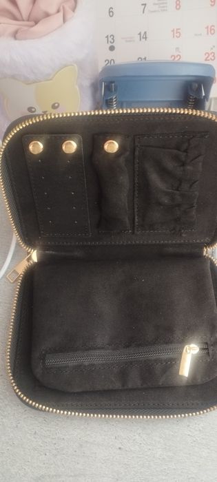 Портмоне за пътуване -козметика