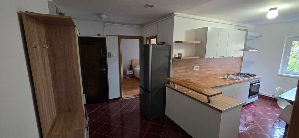 Inchiriez apartament 2 camere, Racadau