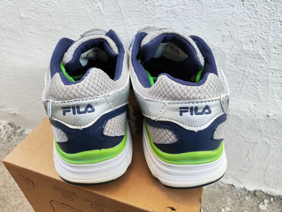 Adidasi Fila 45.