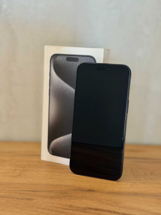iPhone 15 Pro Max 256GB – stare impecabilă + accesorii