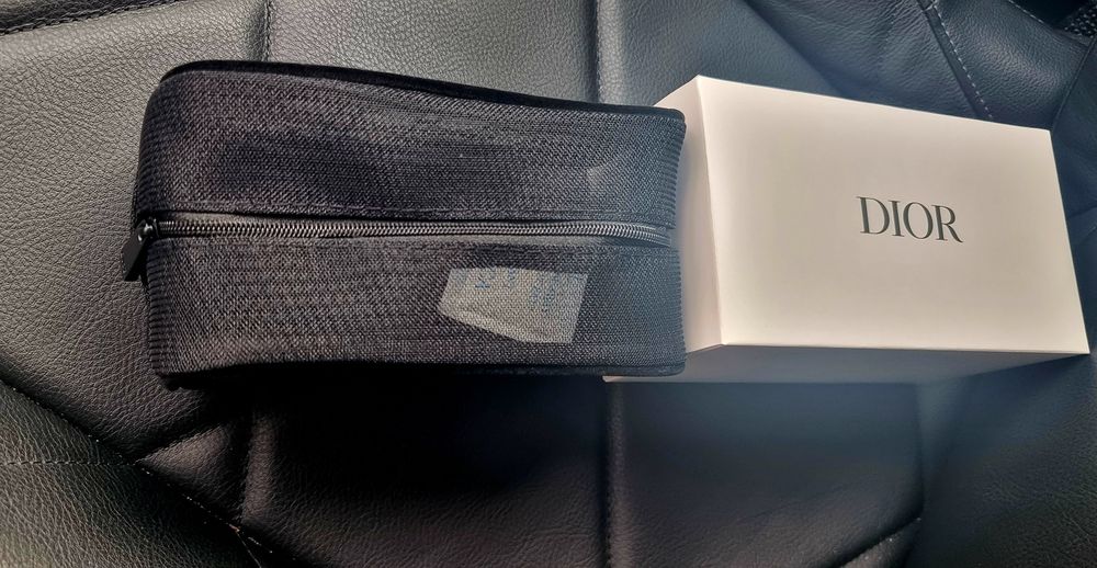 DIOR козметична чантичка