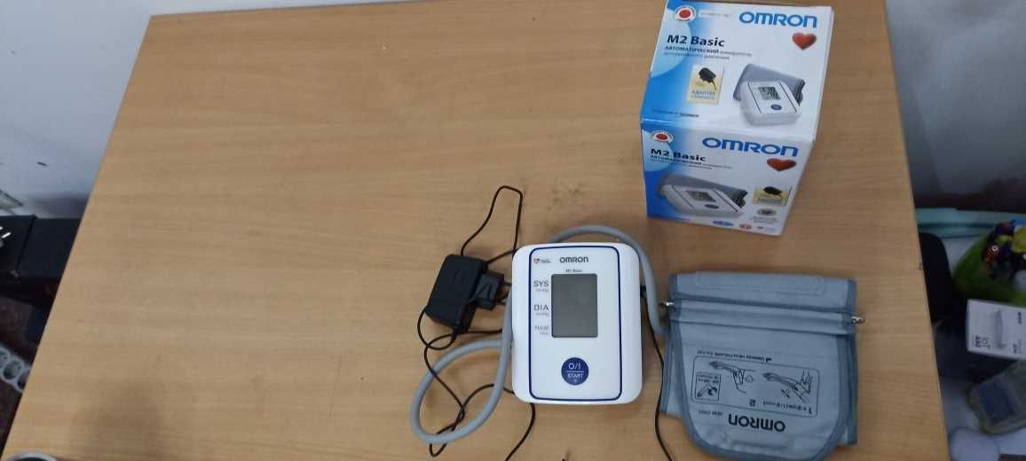 Тонометр автоматический OMRON M2 Basic