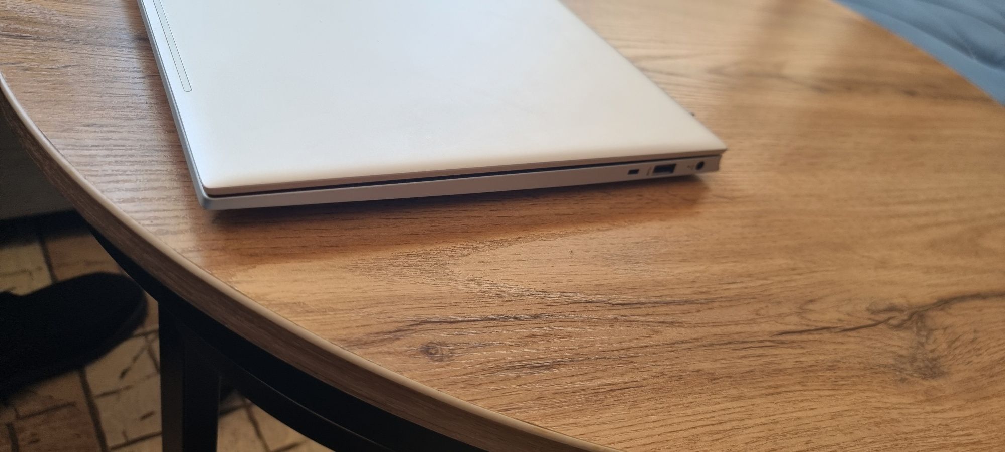 hp core i5 15.6 full hd 8gb 256gb ssd
 11 943outbukejjeej40 1235
11 94