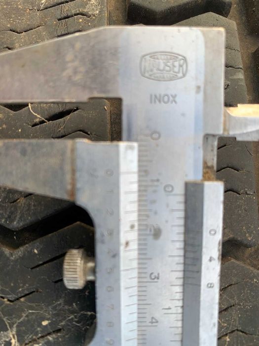 Продавам джанти със гуми за Мерцедес Спринтер зимни 225/70 15ц