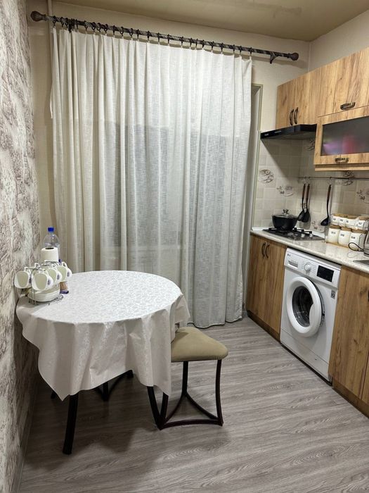 Срочно сдам 1/4/4 на Кадышева