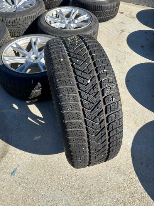 Anvelope Pirelli 255/45 R19 + jante R19 5x114.3