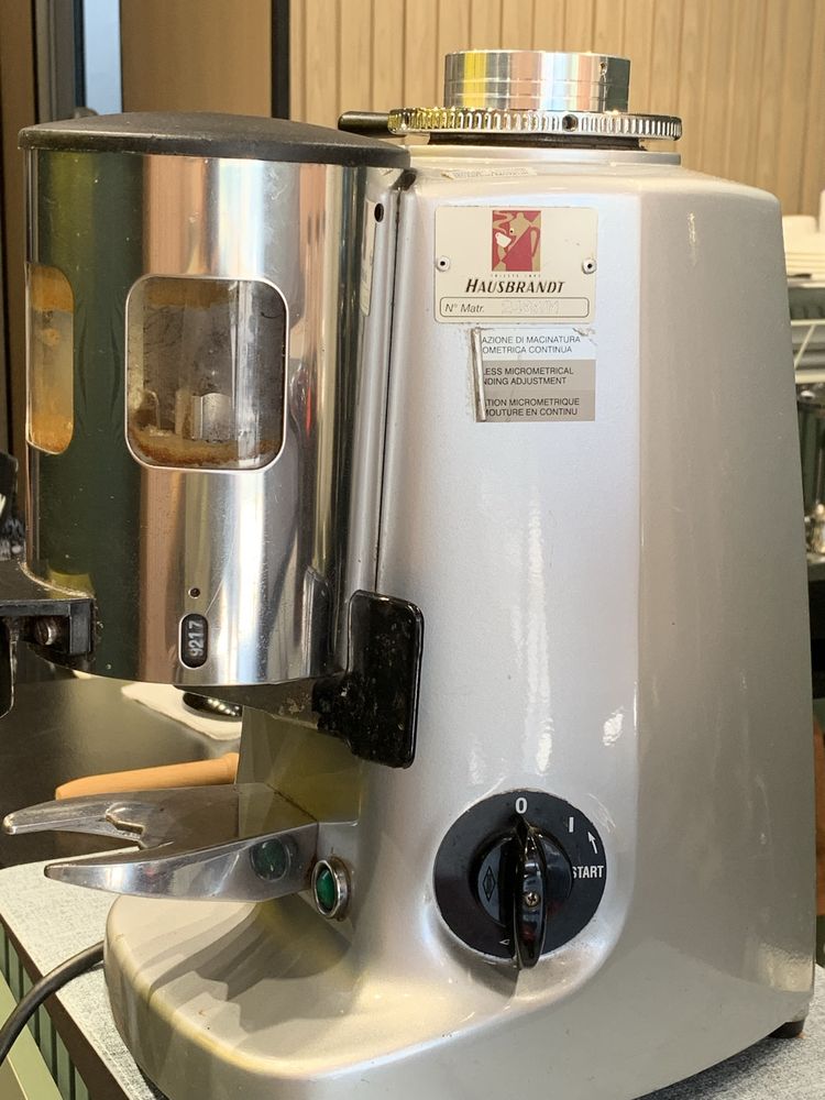 Кофемолка Mazzer Италия модель Super Jolly в хорошем состоянии