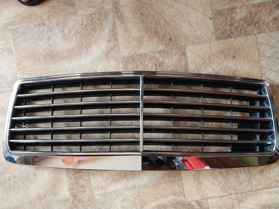 Продам решётку срочно