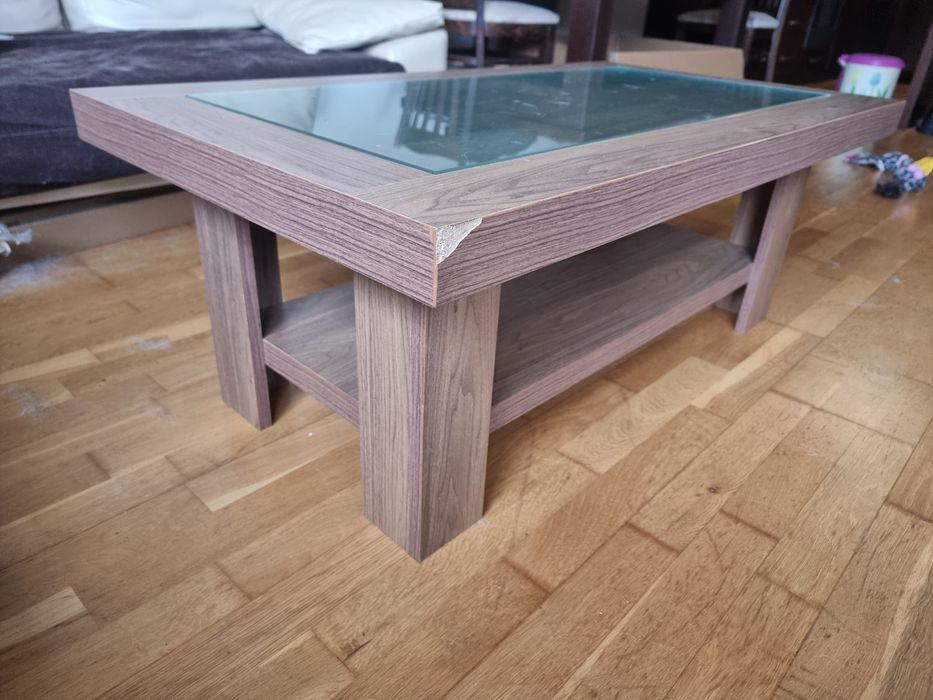 Малка холна маса