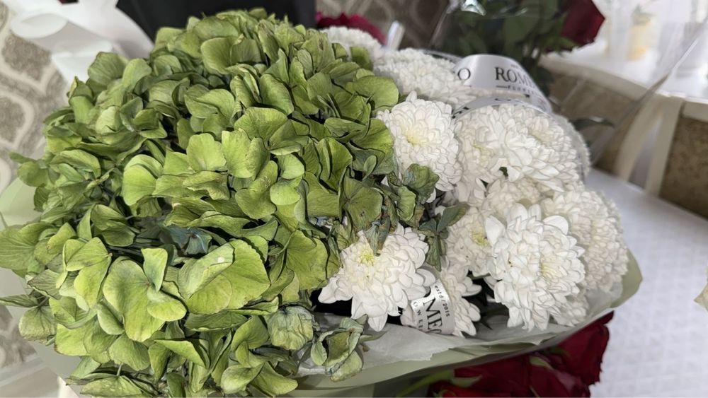 Продам цветы купили 19 окт ночью