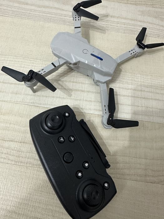 Drona e88 pro 3 bucati