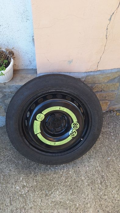 Резервна гума патерица