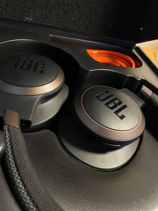Căști JBL Live 650BTNC – Wireless, Noise Cancelling