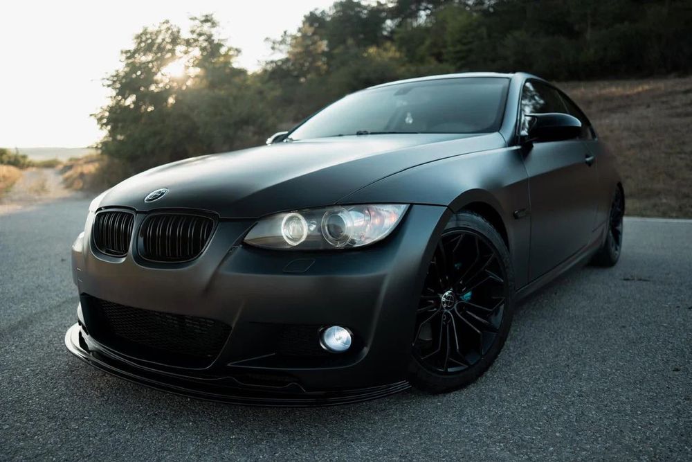 Lip bara fata BMW Seria 3 E92 2005-2008 M-Performance negru lucios