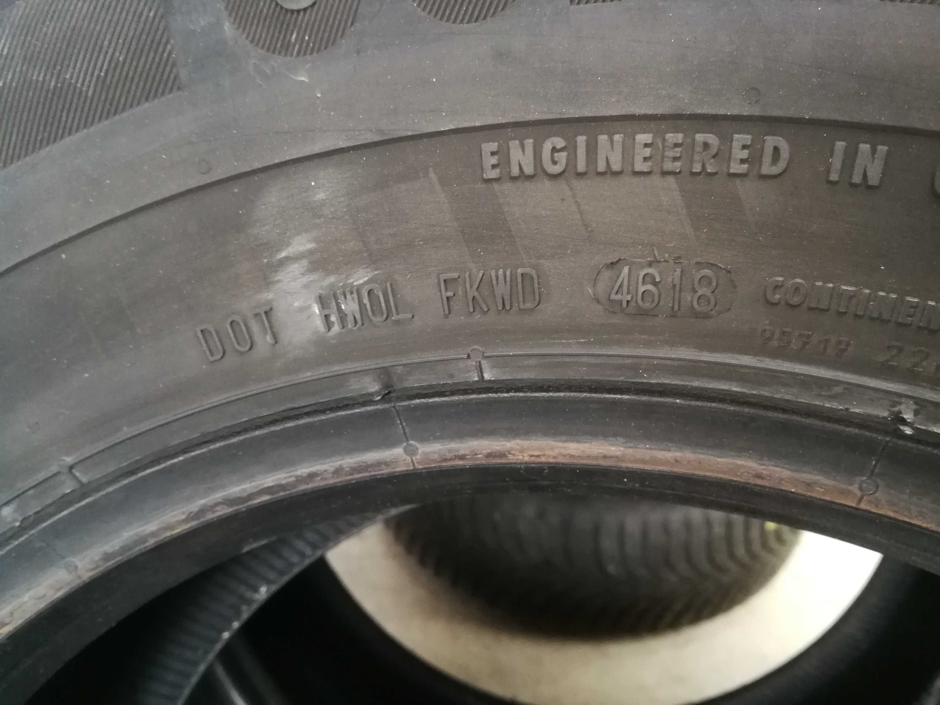 2 тежкотоварни гуми 265/70R17.5 Continental Hybrid LD3 139M M+S 14PR