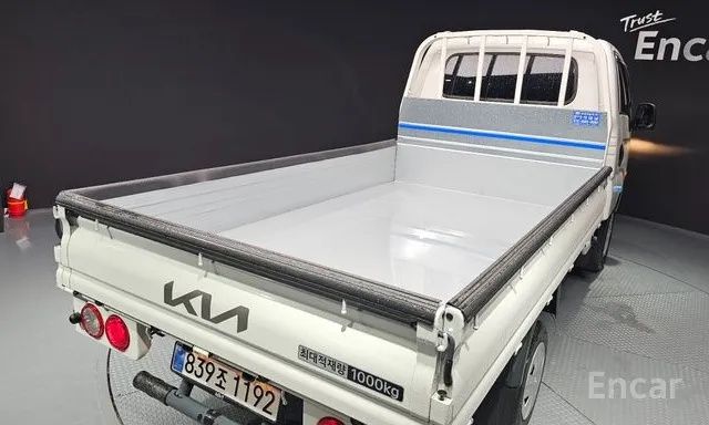 Kia Bongo Yengi Yurmaganidan Cip 17.600$ Koreadan zakazga obkeberamiz