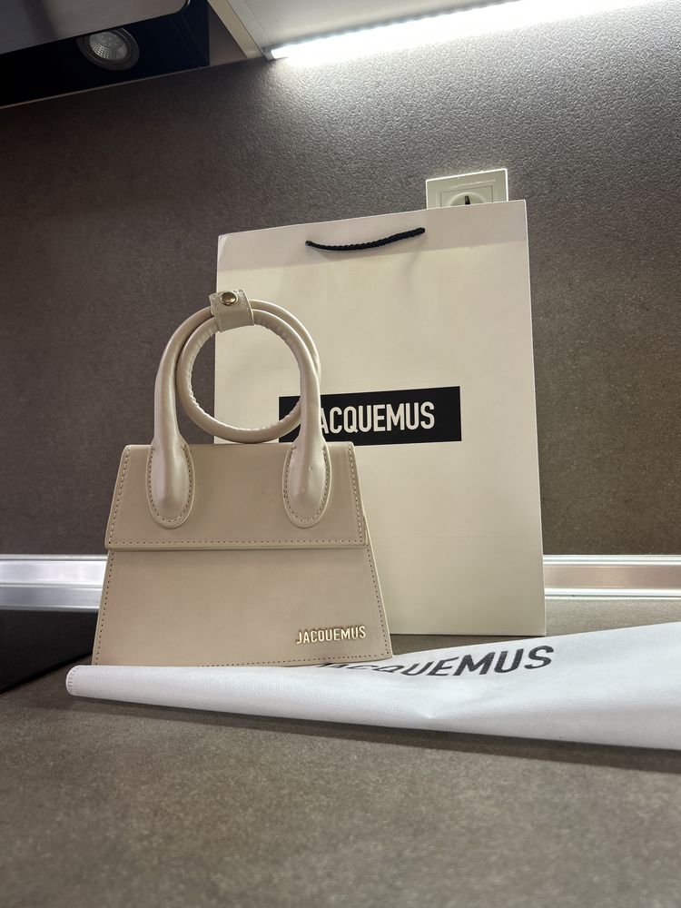 Чанта Jacquemus(3 цвята)