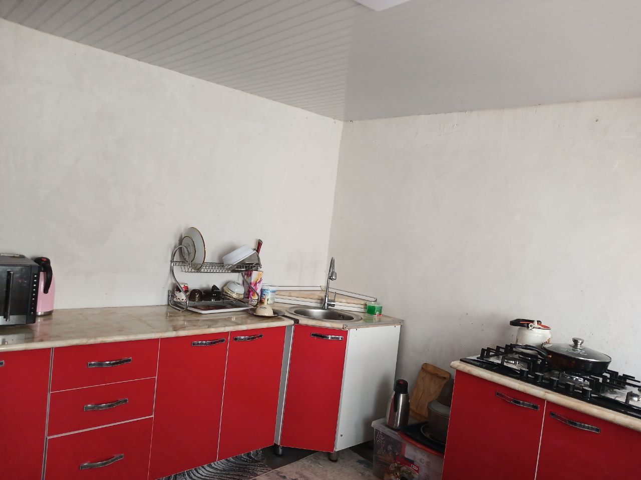 Tovoqsoyda 4 sotix xovli sotiladi