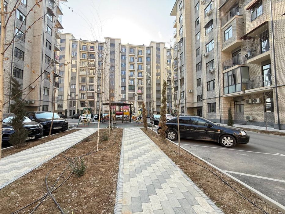 ОВОСТРОЙКА 4/7/10 КОМПЛЕКС "New Life" 105м2 дом заселенный