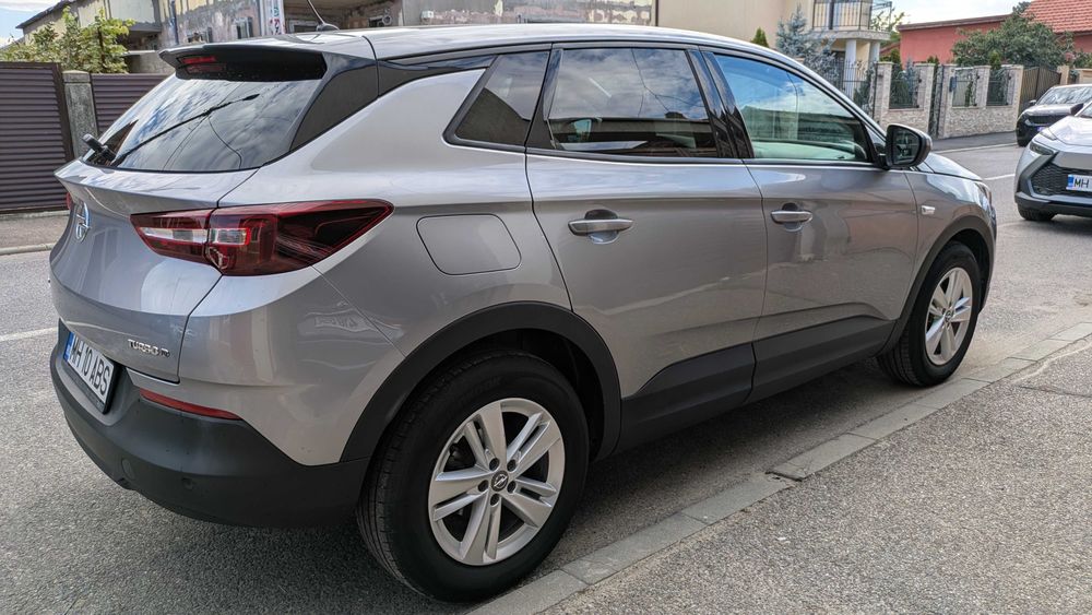 Vand Opel Granland X, 1.5 diesel, 130 CP, prim proprietar, garaj