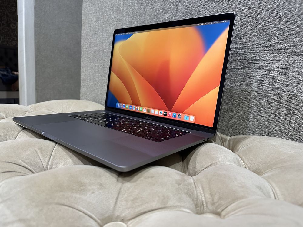 * Apple MacBook 15 A1990 core i9 2019 год в отличном состоянии