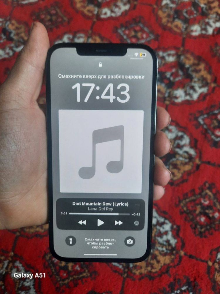 iphone 12pro max sotiladi turbo sim hamma yer radnoy 78%yomkost  256gb