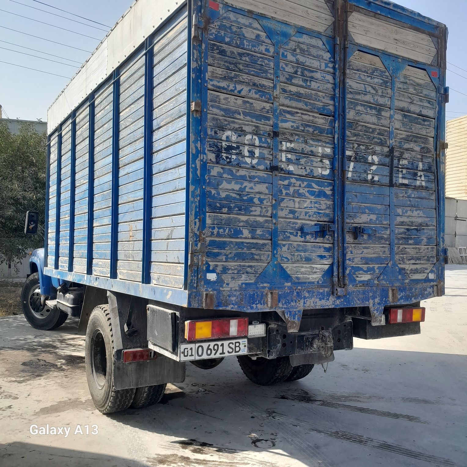 Zil Dlinamer  holati yaxshi