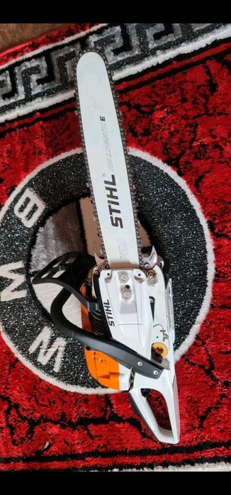 Vând drujbă Sthil 261 C,in garanție,aproape nouă.Drujbă profesională..
